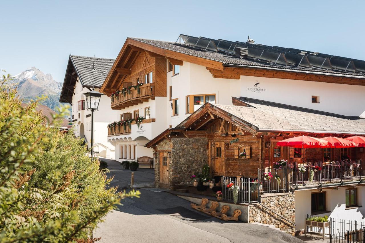 Hotel Garni Hubertushof Fiss Bagian luar foto